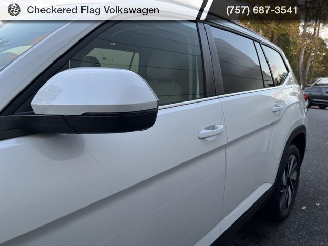new 2026 Volkswagen Atlas car, priced at $42,923