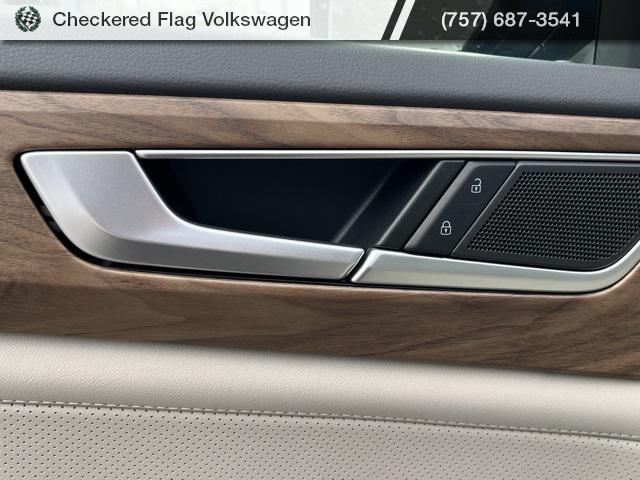 new 2026 Volkswagen Atlas car, priced at $46,094