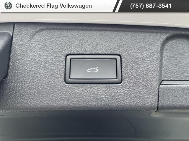 new 2026 Volkswagen Atlas car, priced at $44,548