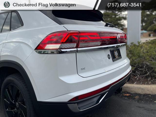 new 2026 Volkswagen Atlas Cross Sport car, priced at $44,751