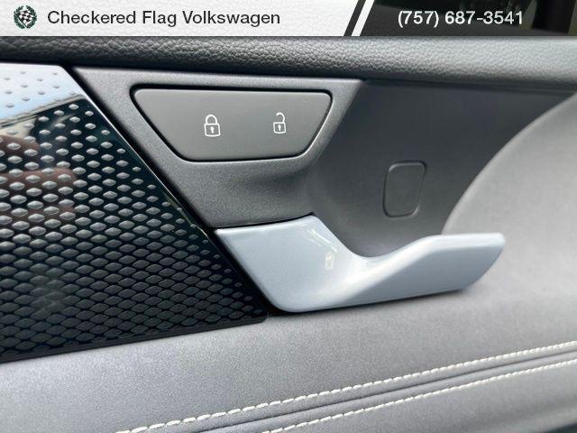 new 2026 Volkswagen Tiguan car, priced at $37,990