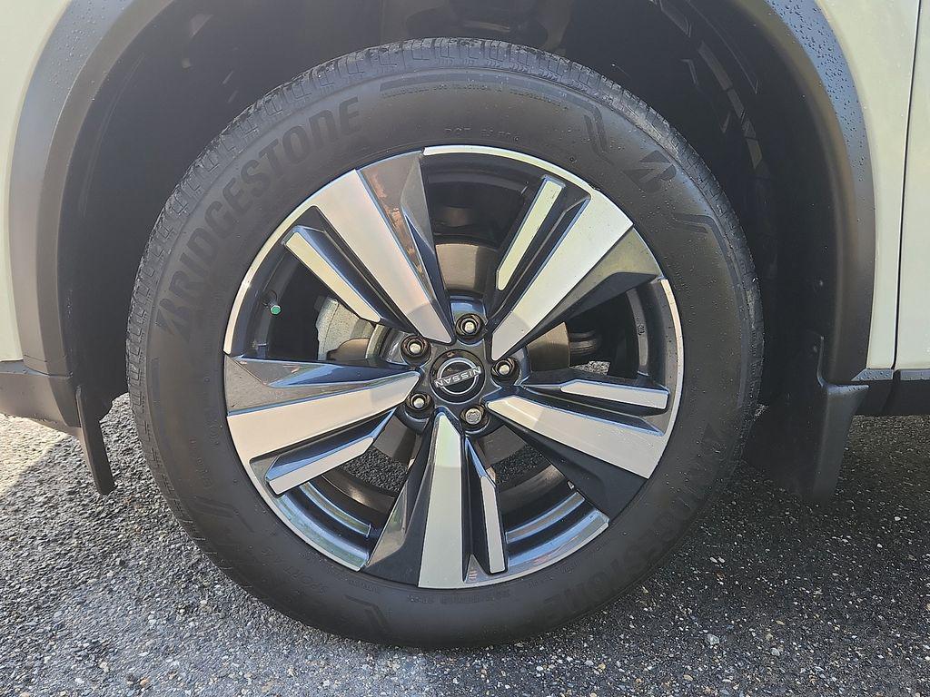 used 2023 Nissan Rogue car, priced at $29,800
