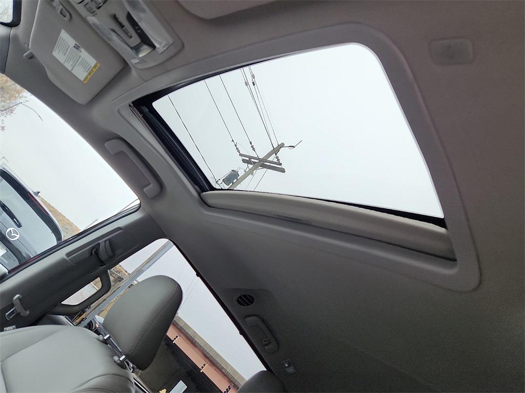 used 2020 Toyota Sienna car, priced at $27,200