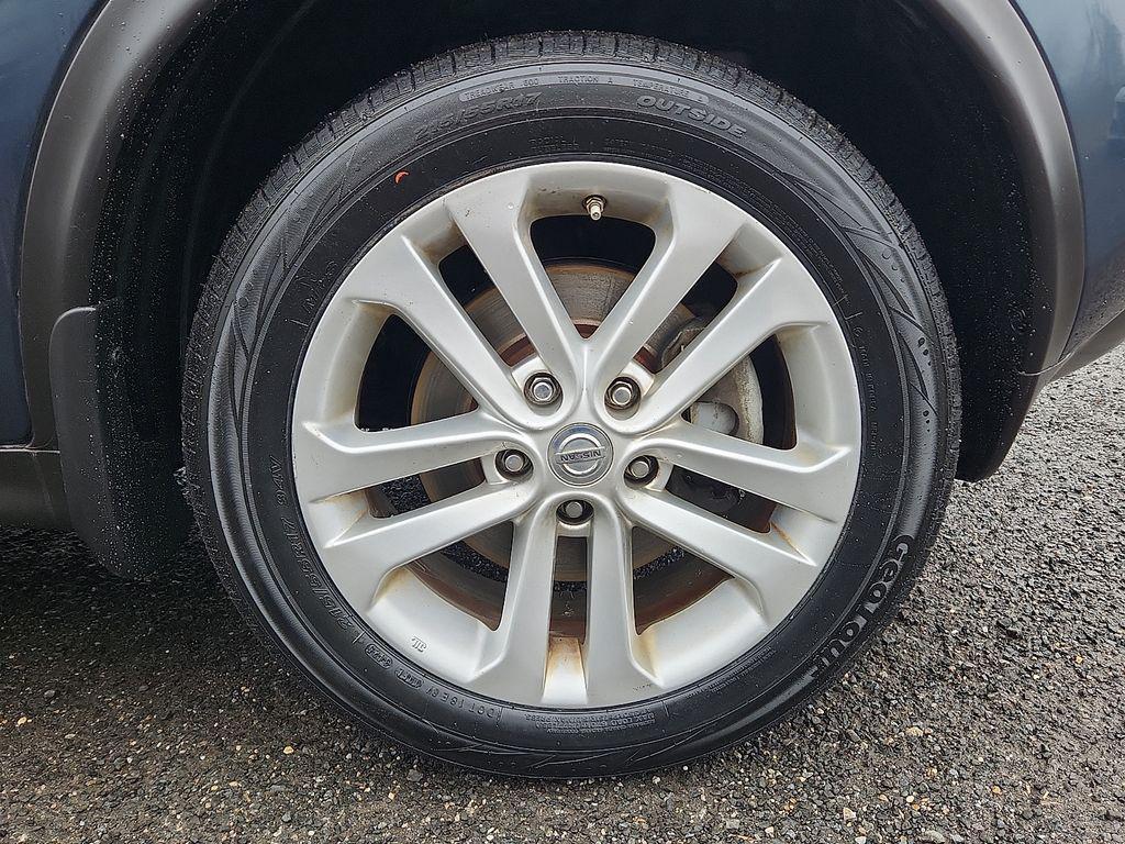 used 2014 Nissan Juke car, priced at $9,800