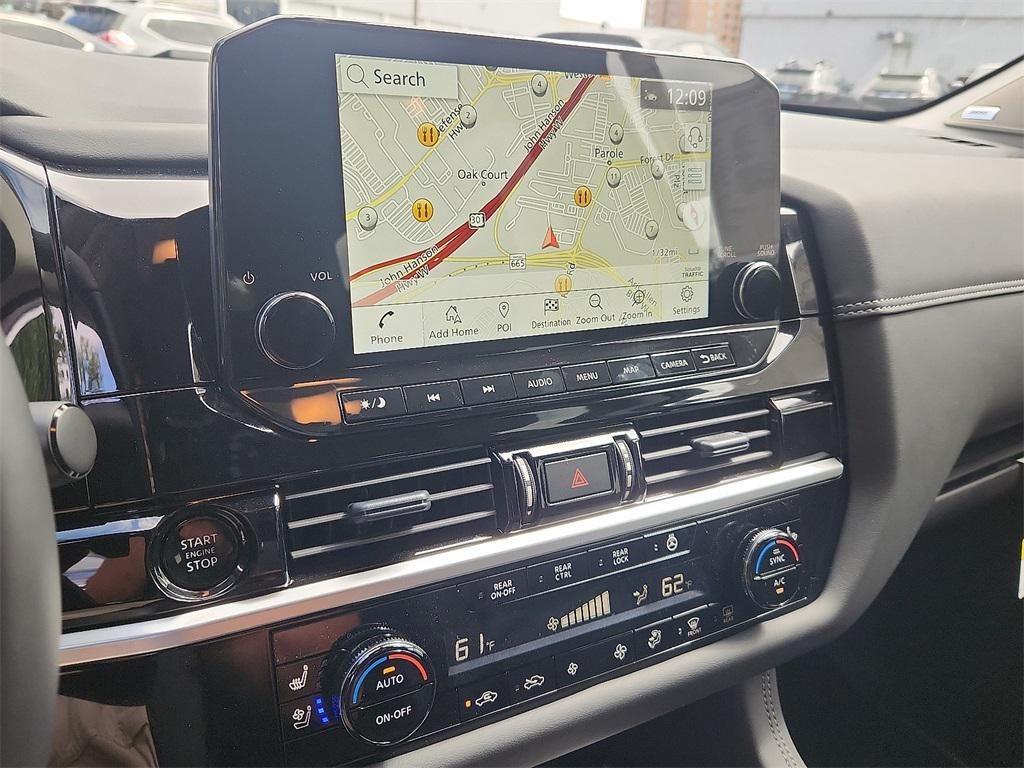 new 2025 Nissan Pathfinder car, priced at $43,387