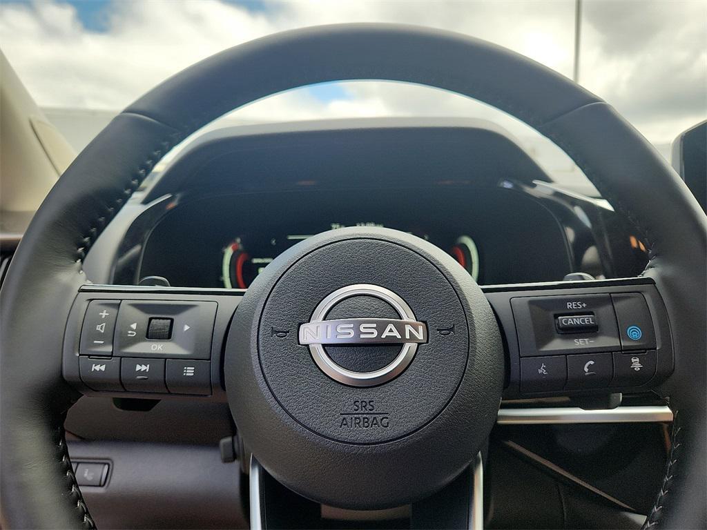 new 2025 Nissan Pathfinder car, priced at $43,387