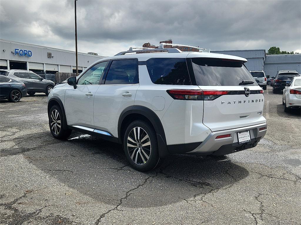 new 2025 Nissan Pathfinder car, priced at $43,387