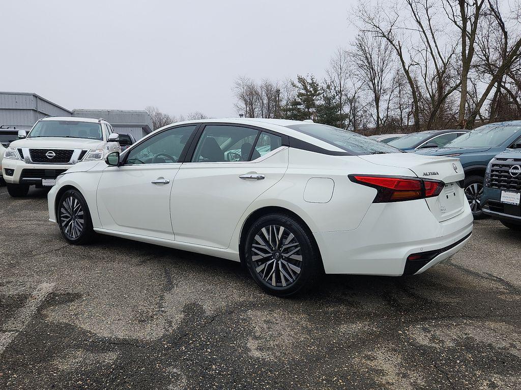 used 2023 Nissan Altima car, priced at $18,500