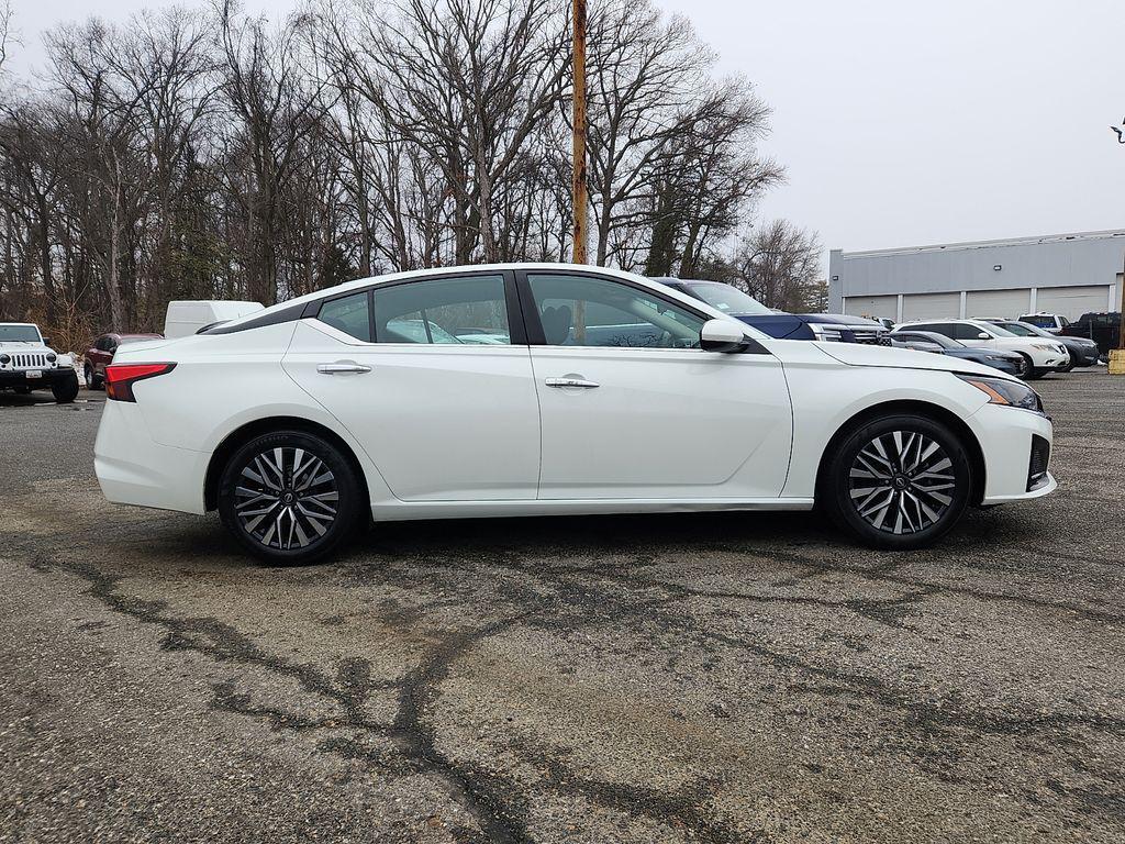 used 2023 Nissan Altima car, priced at $18,500