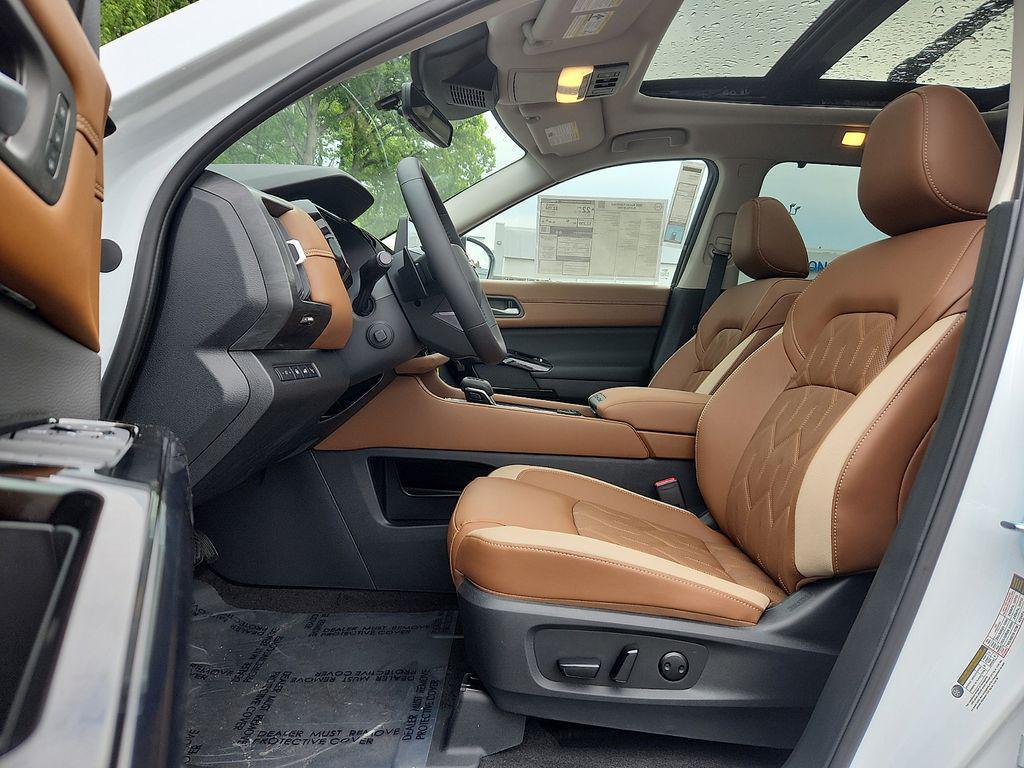 new 2026 Nissan Pathfinder car, priced at $48,441