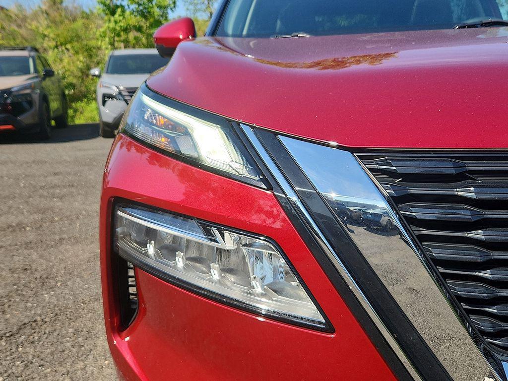 used 2022 Nissan Rogue car, priced at $24,300