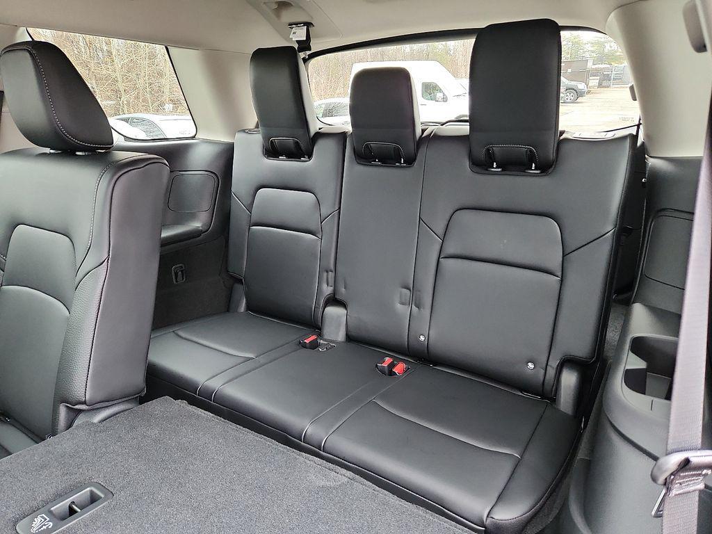 new 2026 Nissan Pathfinder car, priced at $40,878