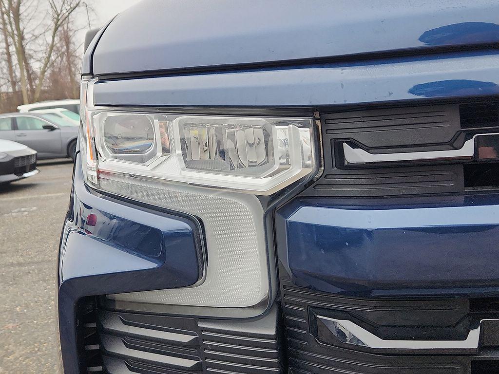 used 2022 Chevrolet Silverado 1500 car, priced at $38,650