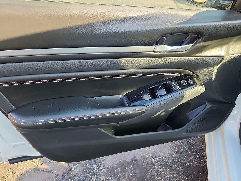 used 2023 Nissan Altima car, priced at $20,500