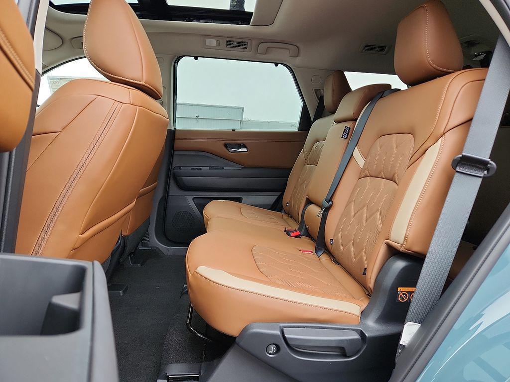 new 2026 Nissan Pathfinder car, priced at $48,647