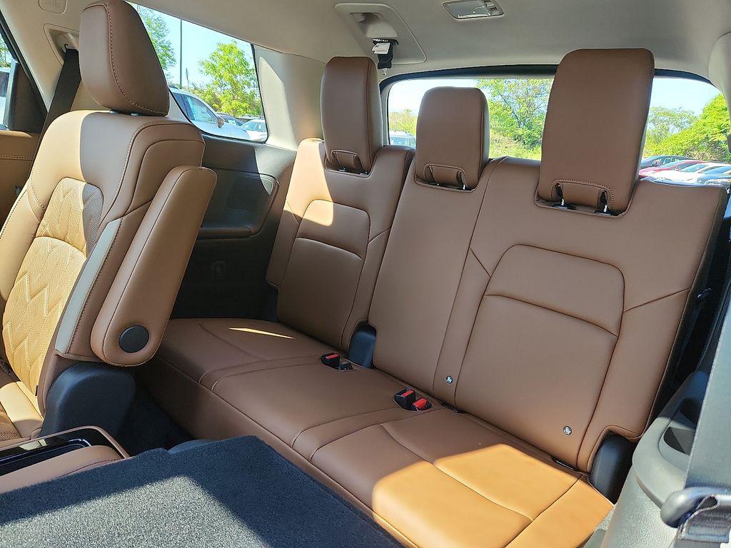 new 2026 Nissan Pathfinder car, priced at $48,939