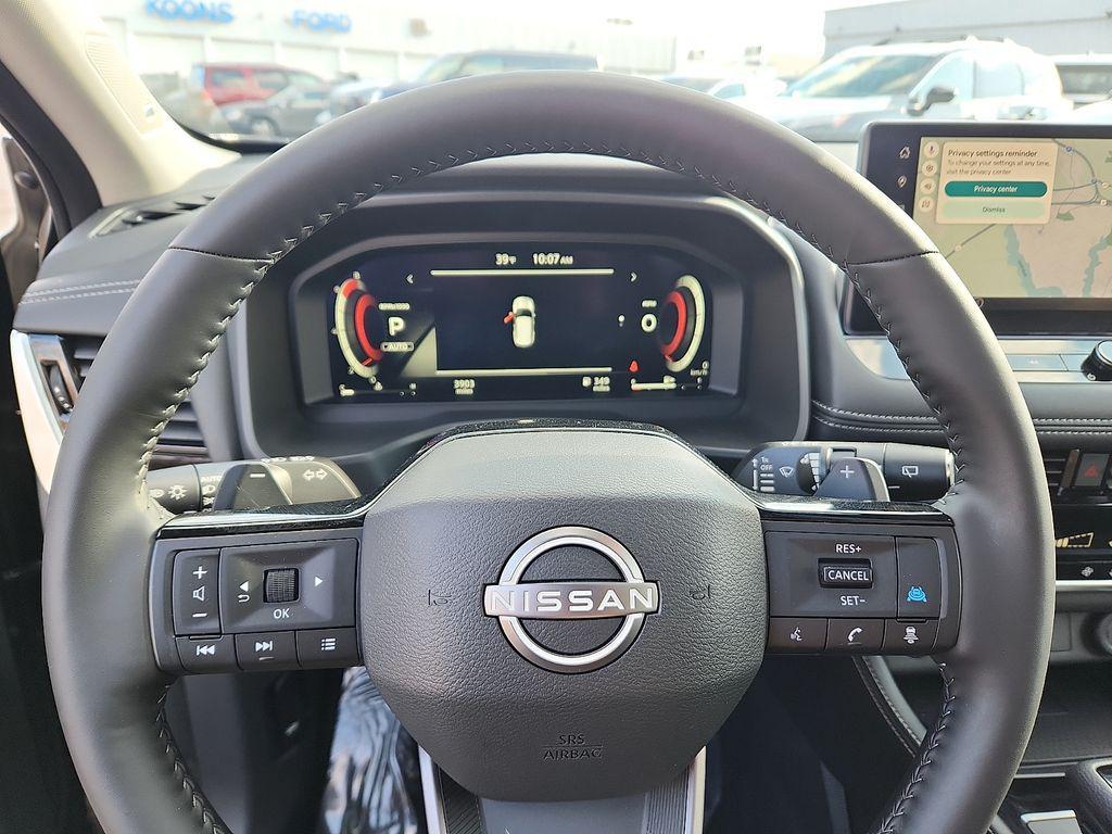 used 2025 Nissan Rogue car, priced at $35,600