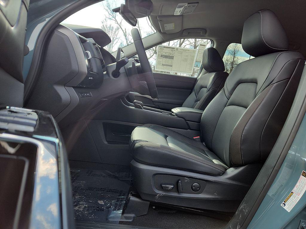 new 2026 Nissan Pathfinder car, priced at $41,645