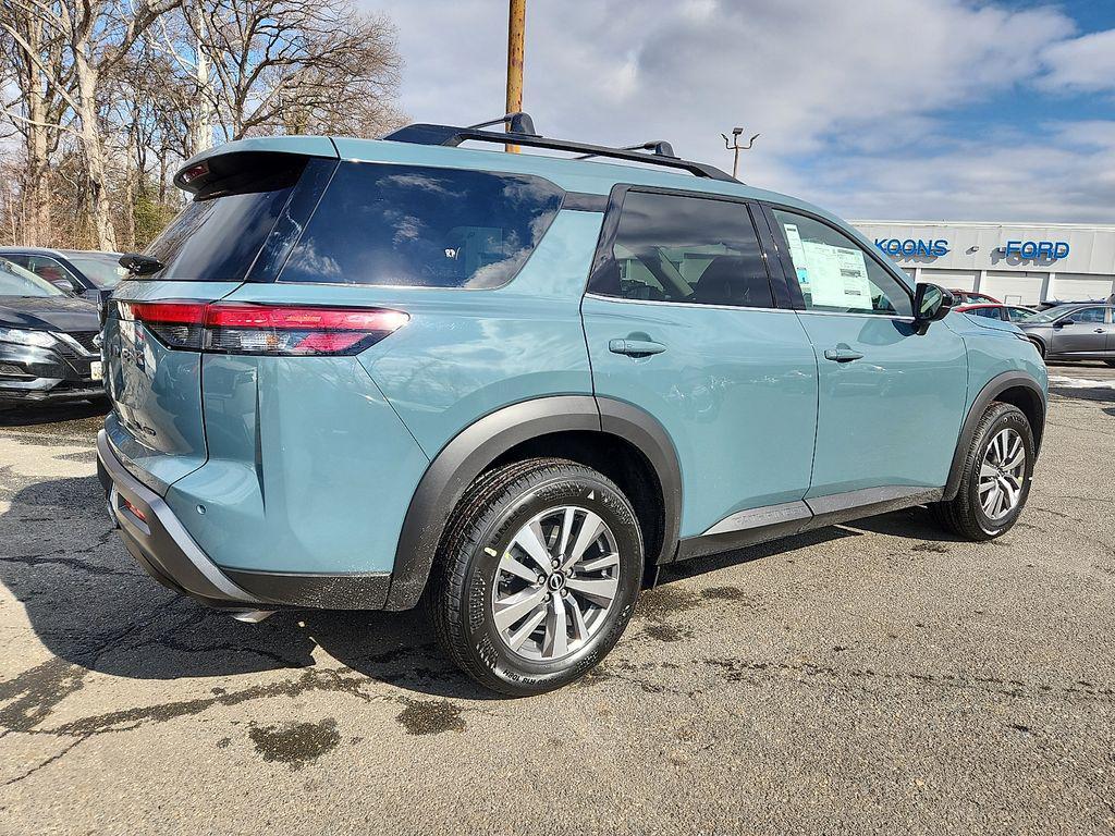 new 2026 Nissan Pathfinder car, priced at $41,645