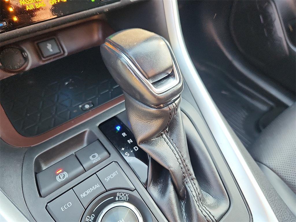 used 2021 Toyota RAV4 car, priced at $30,675