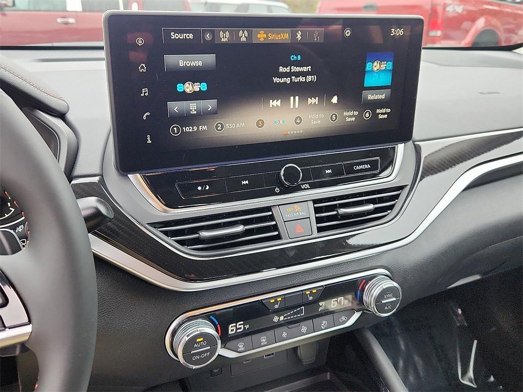 new 2025 Nissan Altima car, priced at $29,711