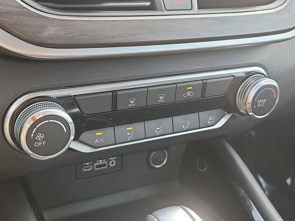 used 2023 Nissan Altima car, priced at $21,300