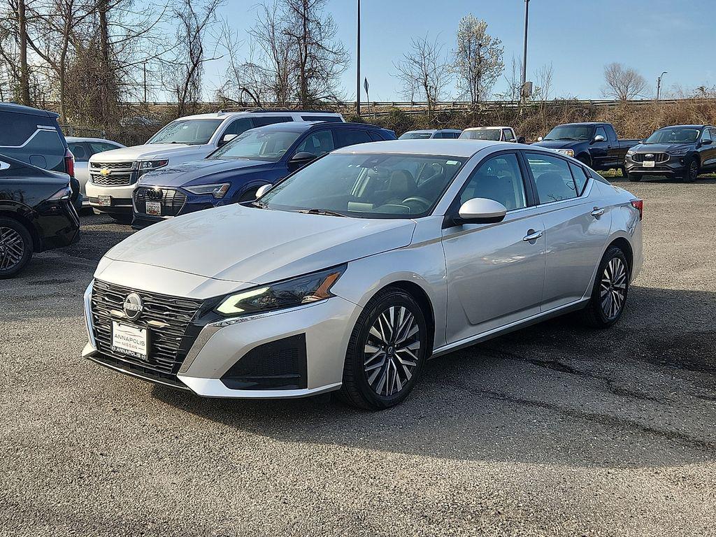 used 2023 Nissan Altima car, priced at $21,300