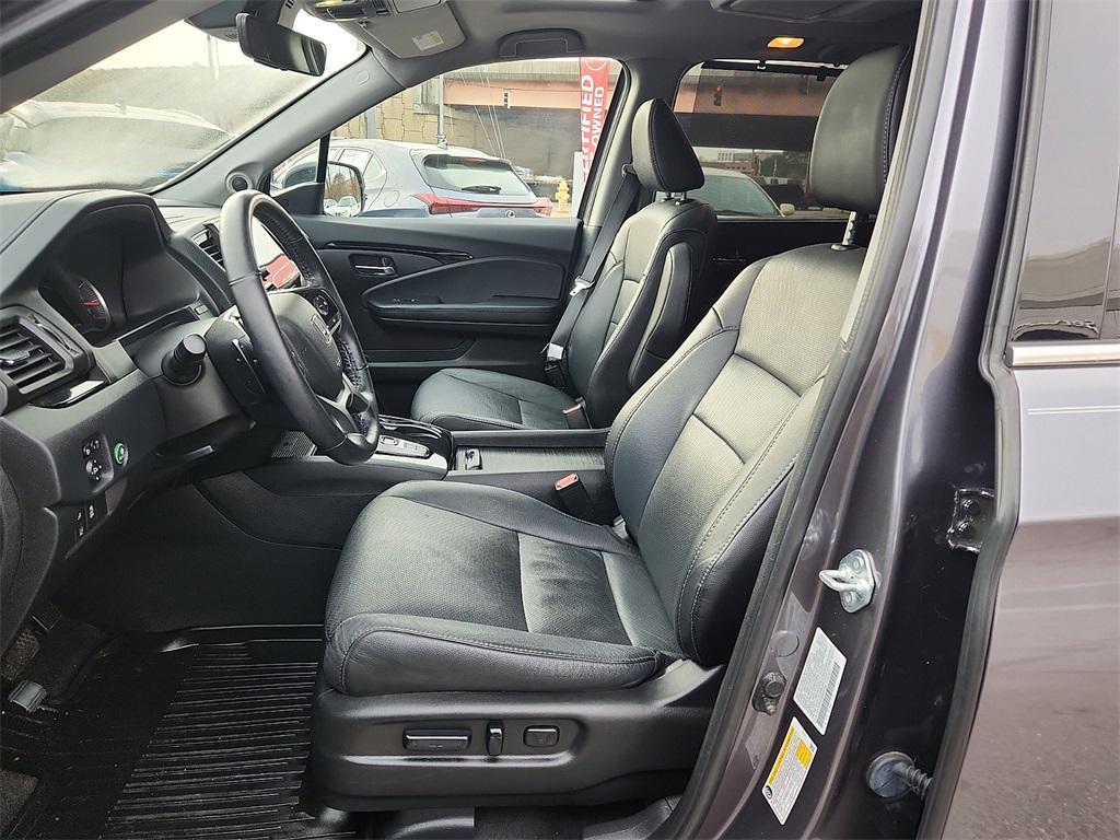 used 2021 Honda Pilot car, priced at $24,800