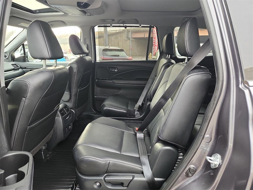 used 2021 Honda Pilot car, priced at $24,800
