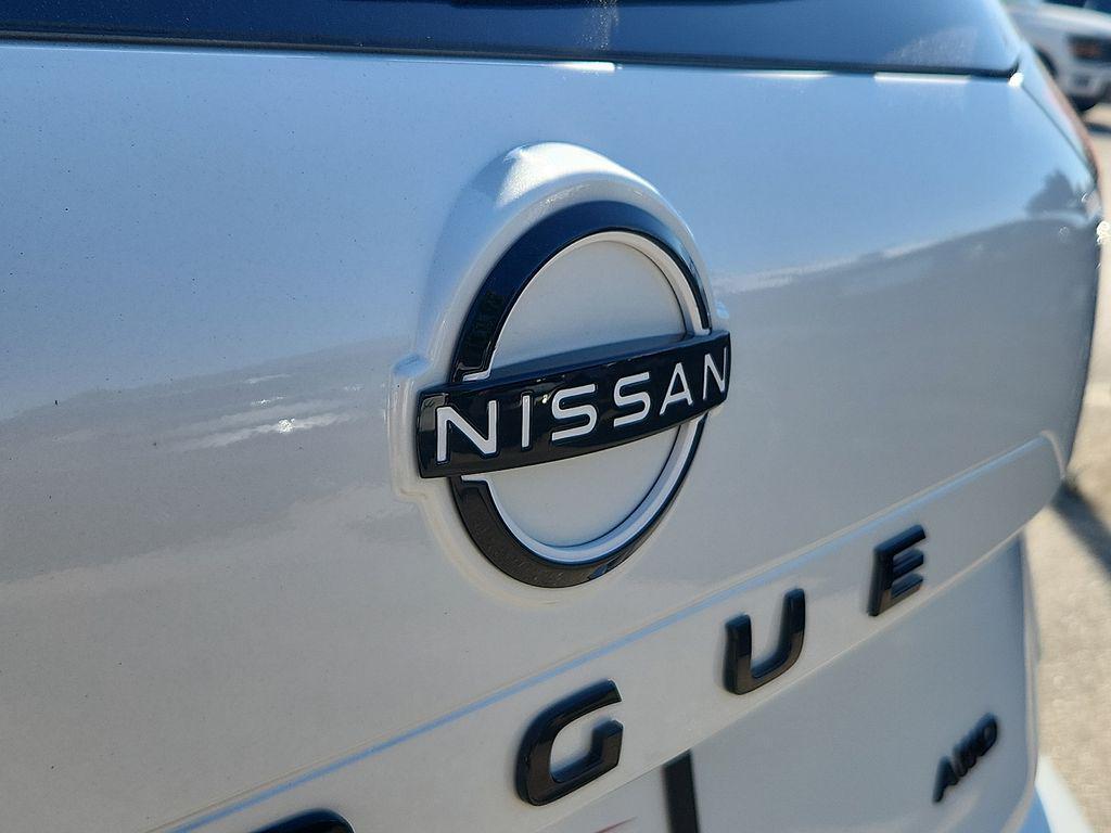 new 2026 Nissan Rogue car, priced at $33,623