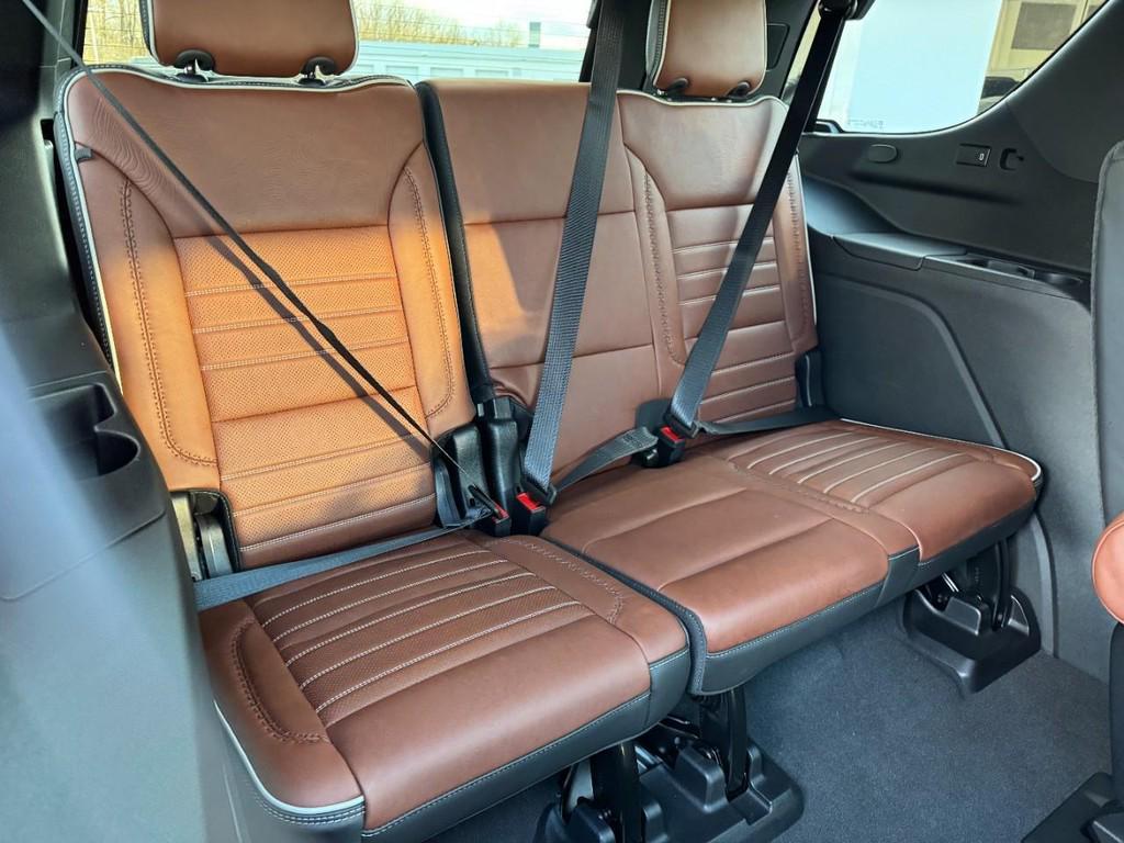 used 2024 GMC Yukon car, priced at $81,000