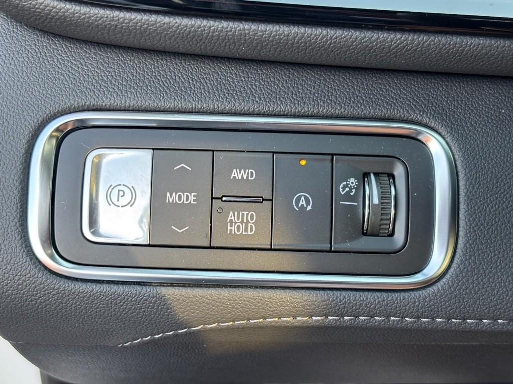 new 2026 Buick Enclave car, priced at $47,560