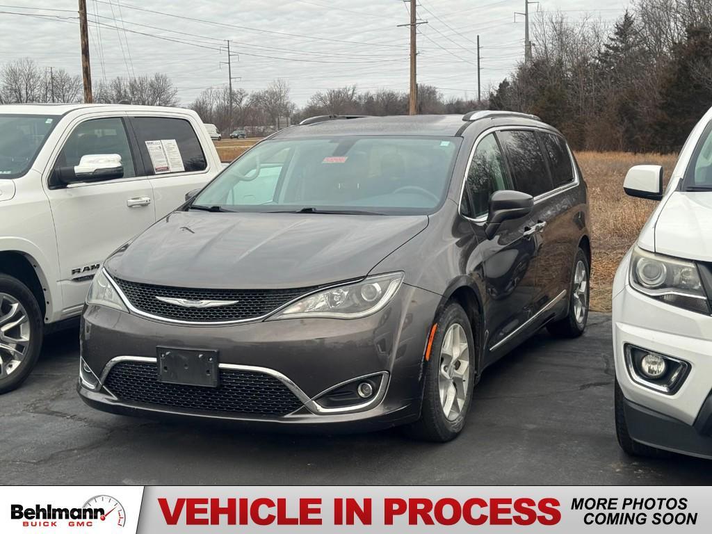 used 2017 Chrysler Pacifica car, priced at $14,900