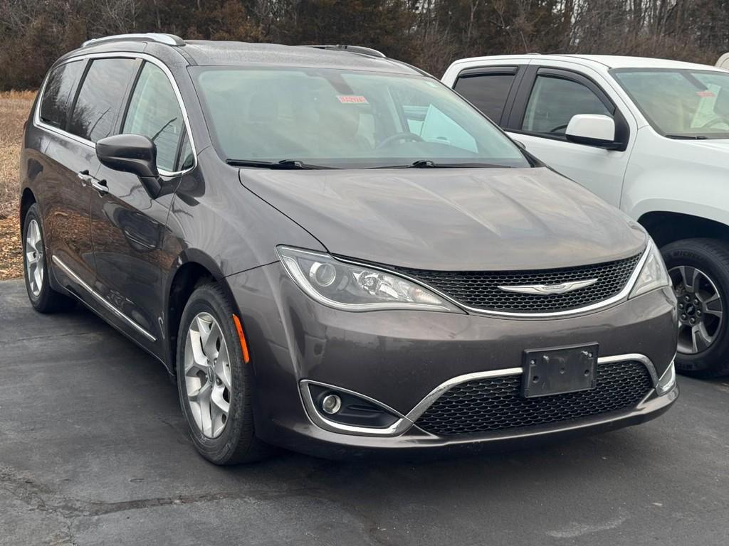 used 2017 Chrysler Pacifica car, priced at $14,900