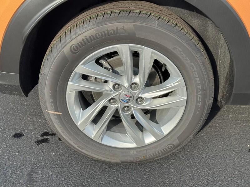 new 2025 Buick Envista car, priced at $23,035