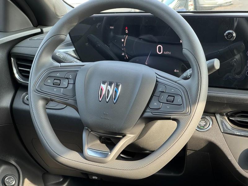 new 2025 Buick Envista car, priced at $23,035