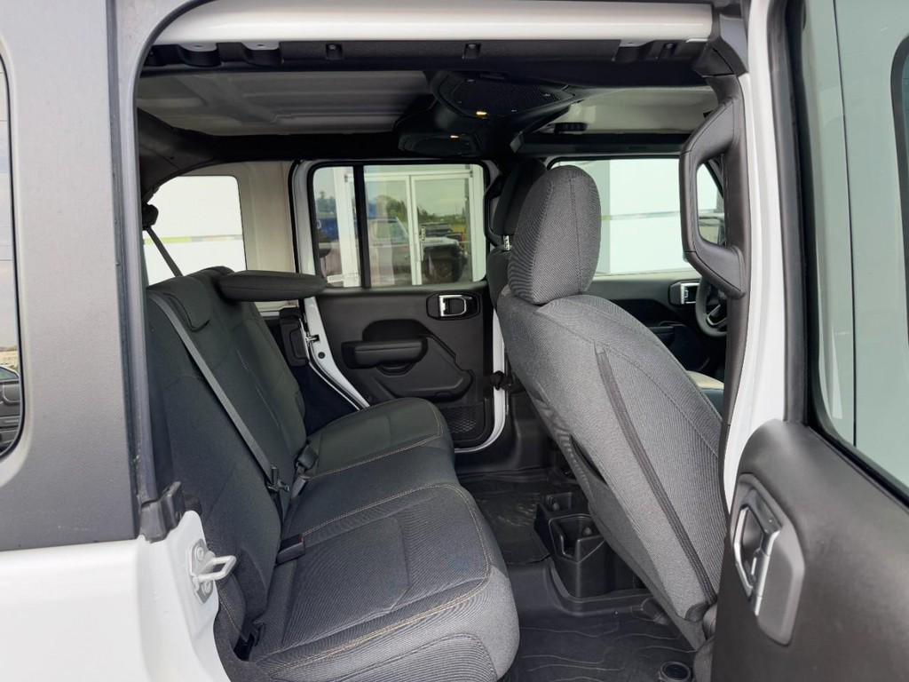 used 2025 Jeep Wrangler car, priced at $37,900