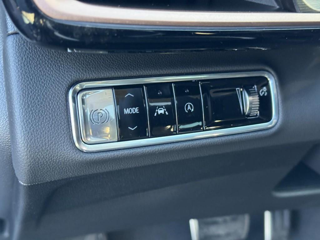 new 2026 Buick Envision car, priced at $45,954