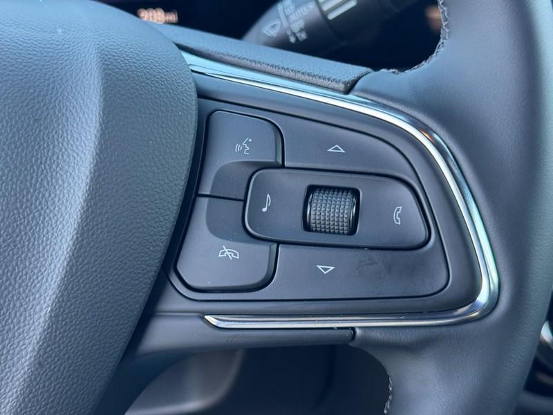 new 2026 Buick Envista car, priced at $28,227