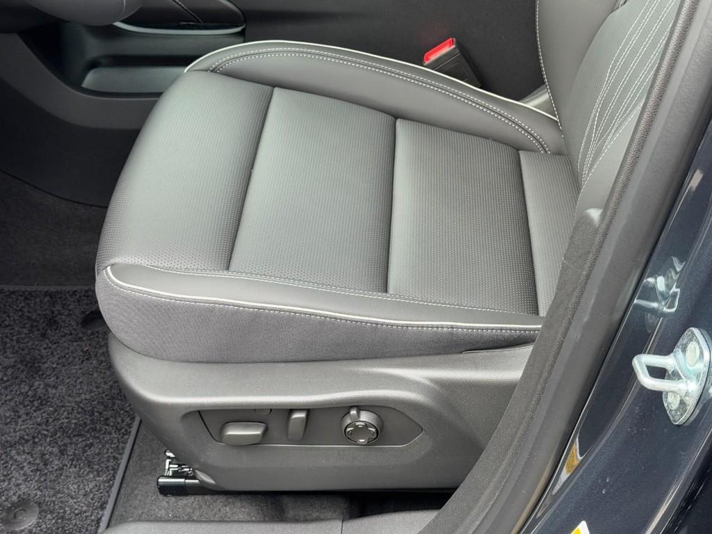 new 2026 Buick Envision car, priced at $46,945