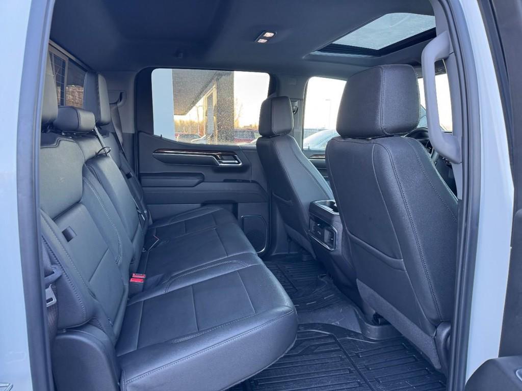 used 2024 GMC Sierra 1500 car, priced at $42,900