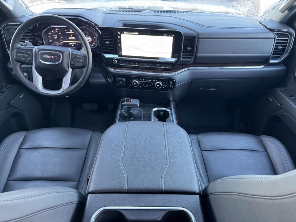used 2024 GMC Sierra 1500 car, priced at $42,900