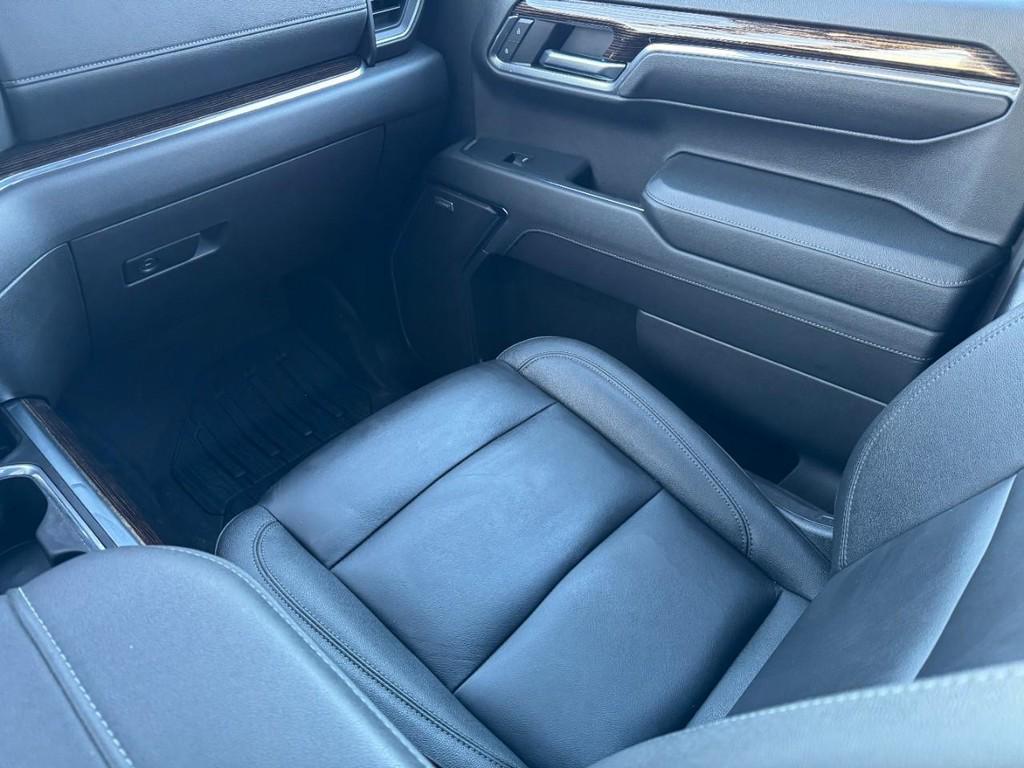 used 2024 GMC Sierra 1500 car, priced at $42,900