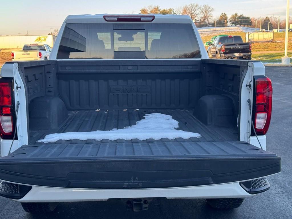 used 2024 GMC Sierra 1500 car, priced at $42,900