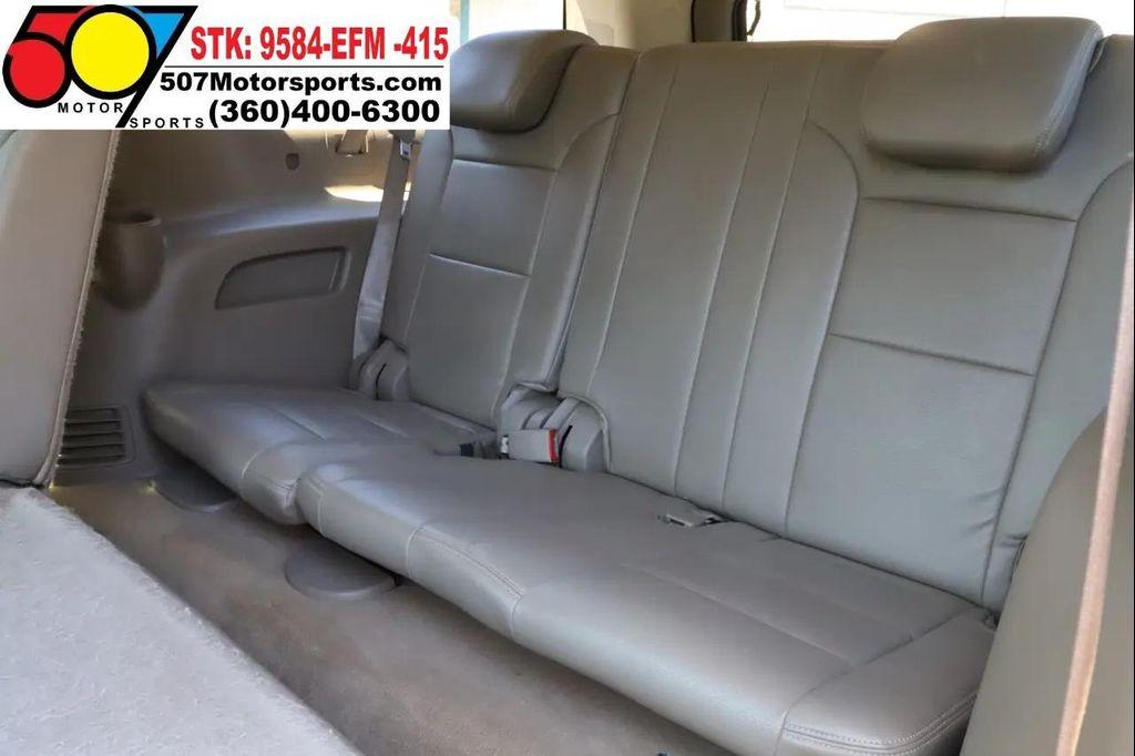 used 2016 Chevrolet Suburban car, priced at $11,995