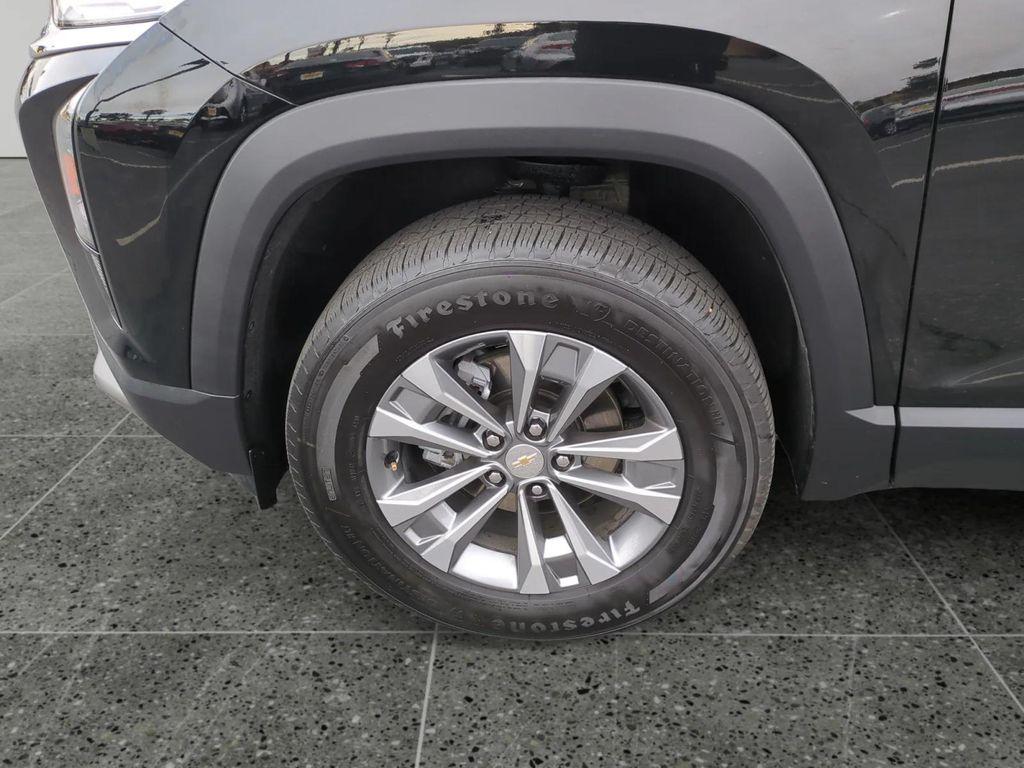 used 2025 Chevrolet Equinox car, priced at $25,492