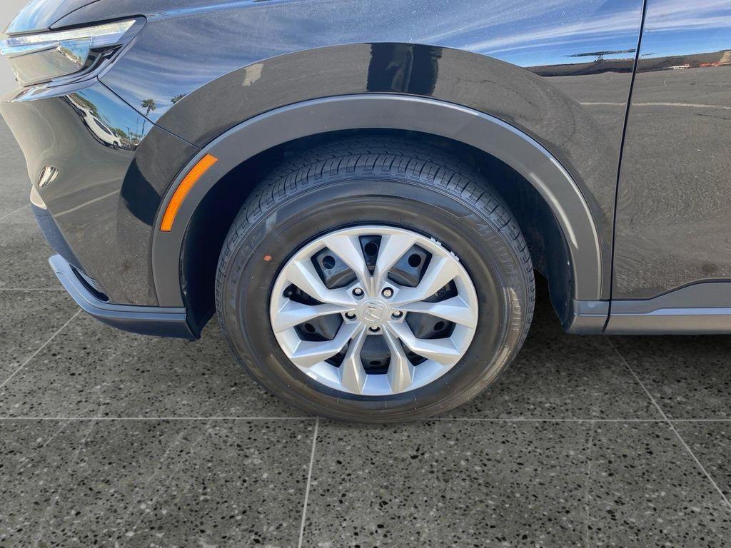 used 2025 Honda CR-V car, priced at $31,427