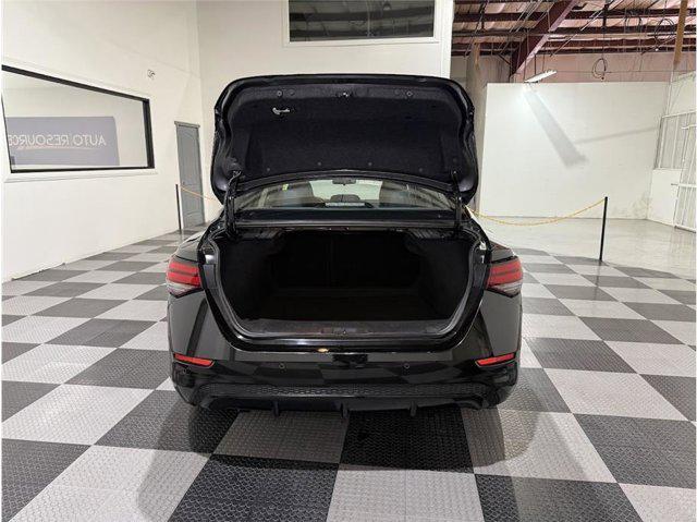 2023 Super Black Nissan Sentra