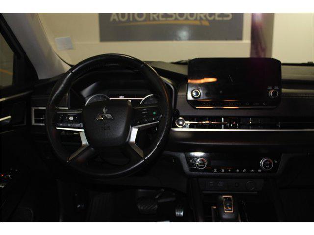 used 2024 Mitsubishi Outlander car, priced at $21,009
