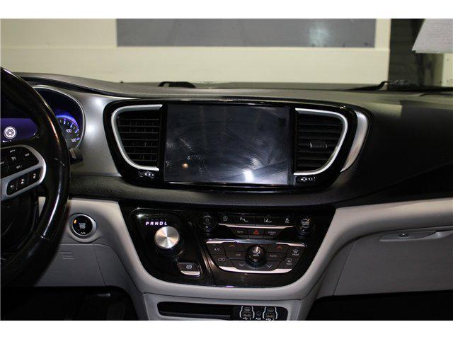 used 2021 Chrysler Pacifica car, priced at $14,109